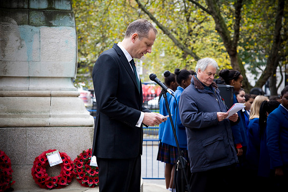 London Euston Remembrance Service Photograph 028