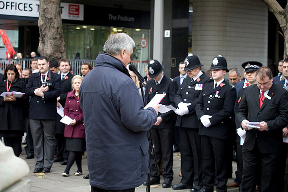 London Euston Remembrance Service Photograph 071