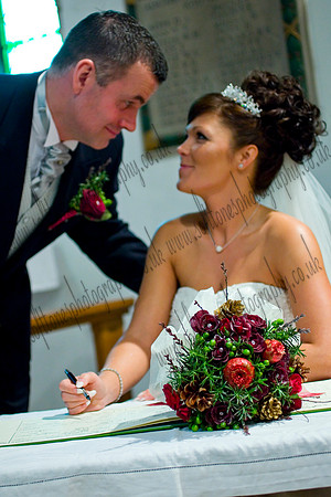 Nikki & Ian's Wedding Photogaphs Near Warwickshire