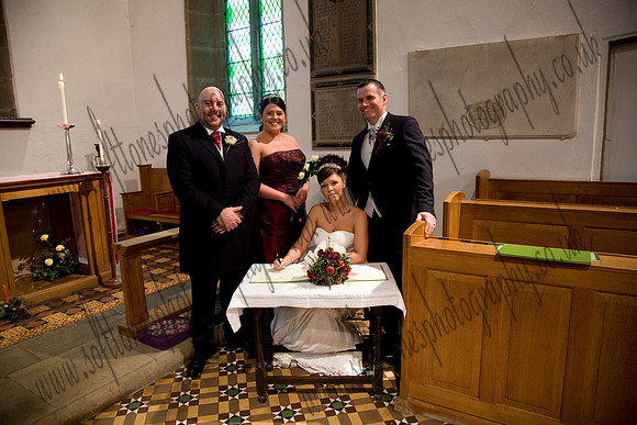 Nikki & Ian's Wedding Photogaphs Near Warwickshire
