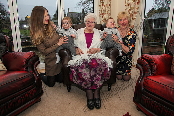 Pete's Family-13