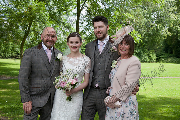 210618369Jessica and Tom