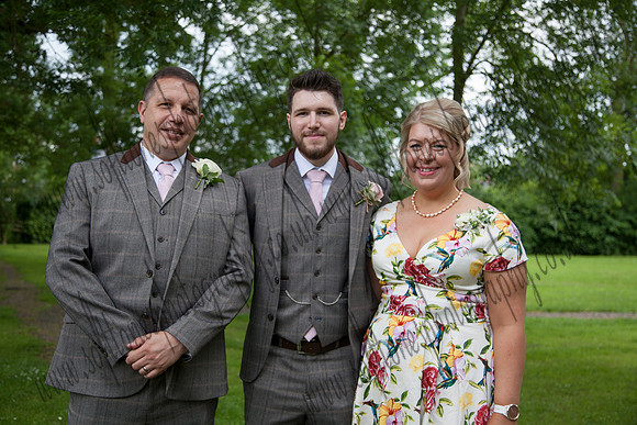 210618384Jessica and Tom
