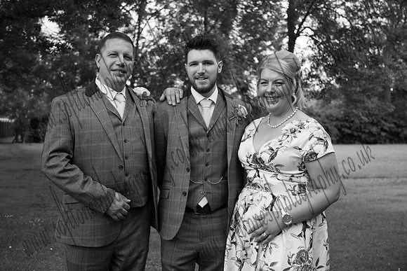 210618385Jessica and Tom