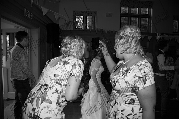 210618648Jessica and Tom