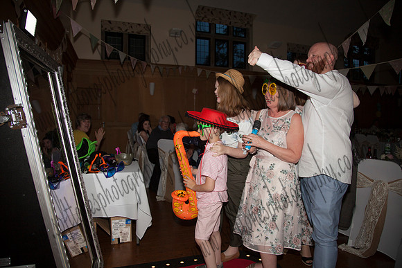 210618675Jessica and Tom