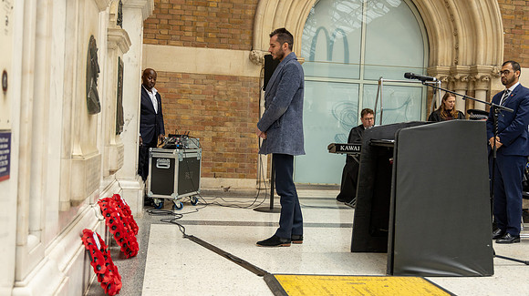 Liverpool Street Station 23-13