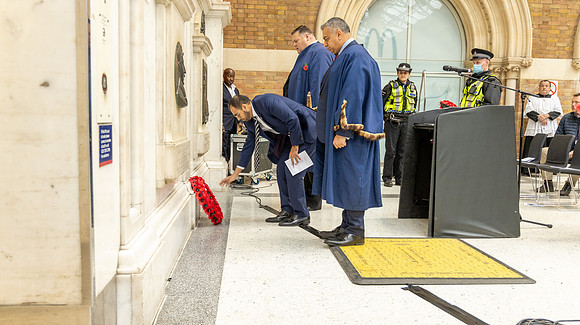 Liverpool Street Station 23-21