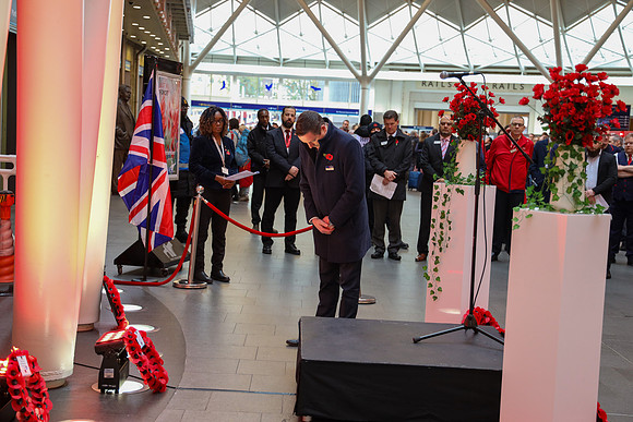 King's Cross Station 23-37