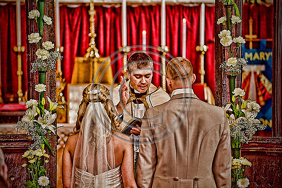 Photographer Bristol and Leicestershire - HDR Sketch Vicar With The Bride and Groom