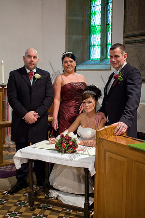 Nikki & Ian's Wedding Photogaphs Near Warwickshire