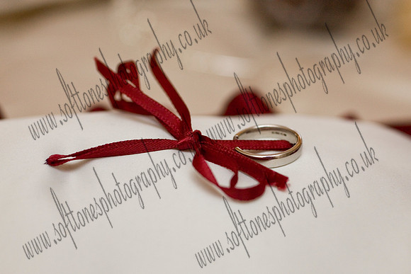 Nikki & Ian's Wedding Photogaphs Near Warwickshire