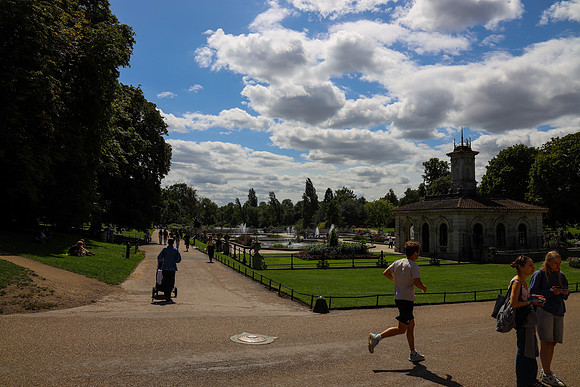 London-050825--217